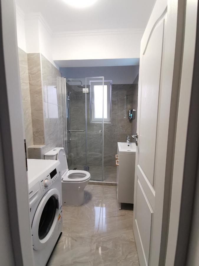 Otopeni Comfort Apartaments Luaran gambar